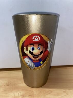 Just Funky 2016 Super Mario Bros Nintendo Gold Pint Glass Limited Edition RARE